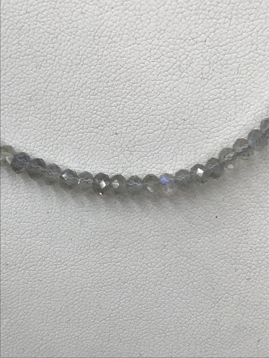 LABRADORITE NECKLACE 18