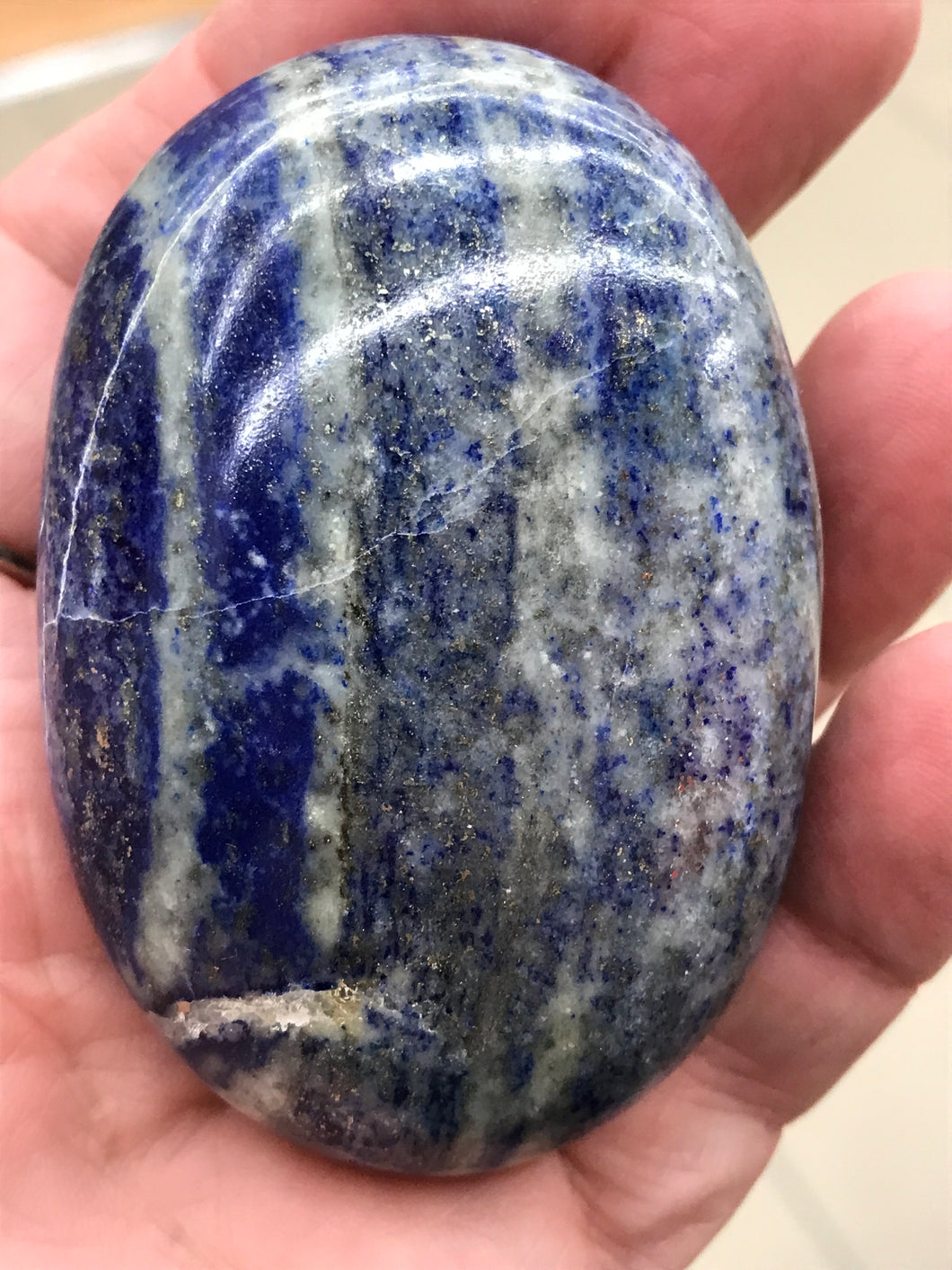 LAPIS LAZULI PALM STONE