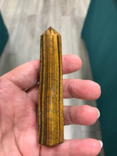 Load image into Gallery viewer, TIGER EYE POINT
