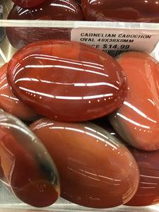 CARNELIAN CABOCHON OVAL 40X30X8MM