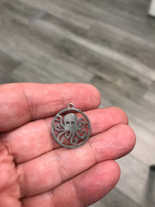304 STAINLESS OCTOPUS CHARM