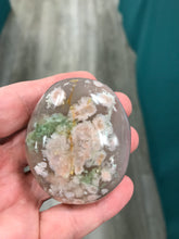 Load image into Gallery viewer, AGATE CORAL FLOWER GALLET/PALM STONE

