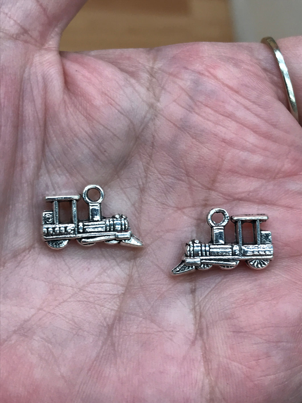 CHARM TRAIN