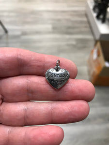 304 STAINLESS HEART PENDANT