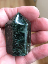 Load image into Gallery viewer, SERAPHINITE POINT

