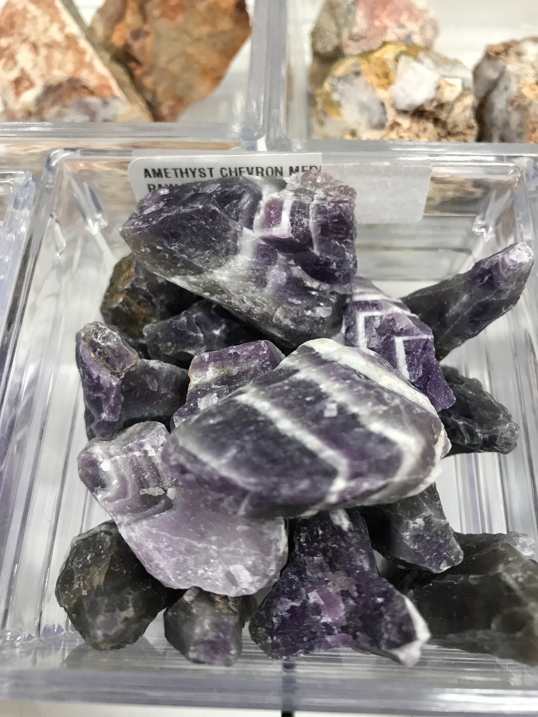 AMETHYST CHEVRON MEDIUM