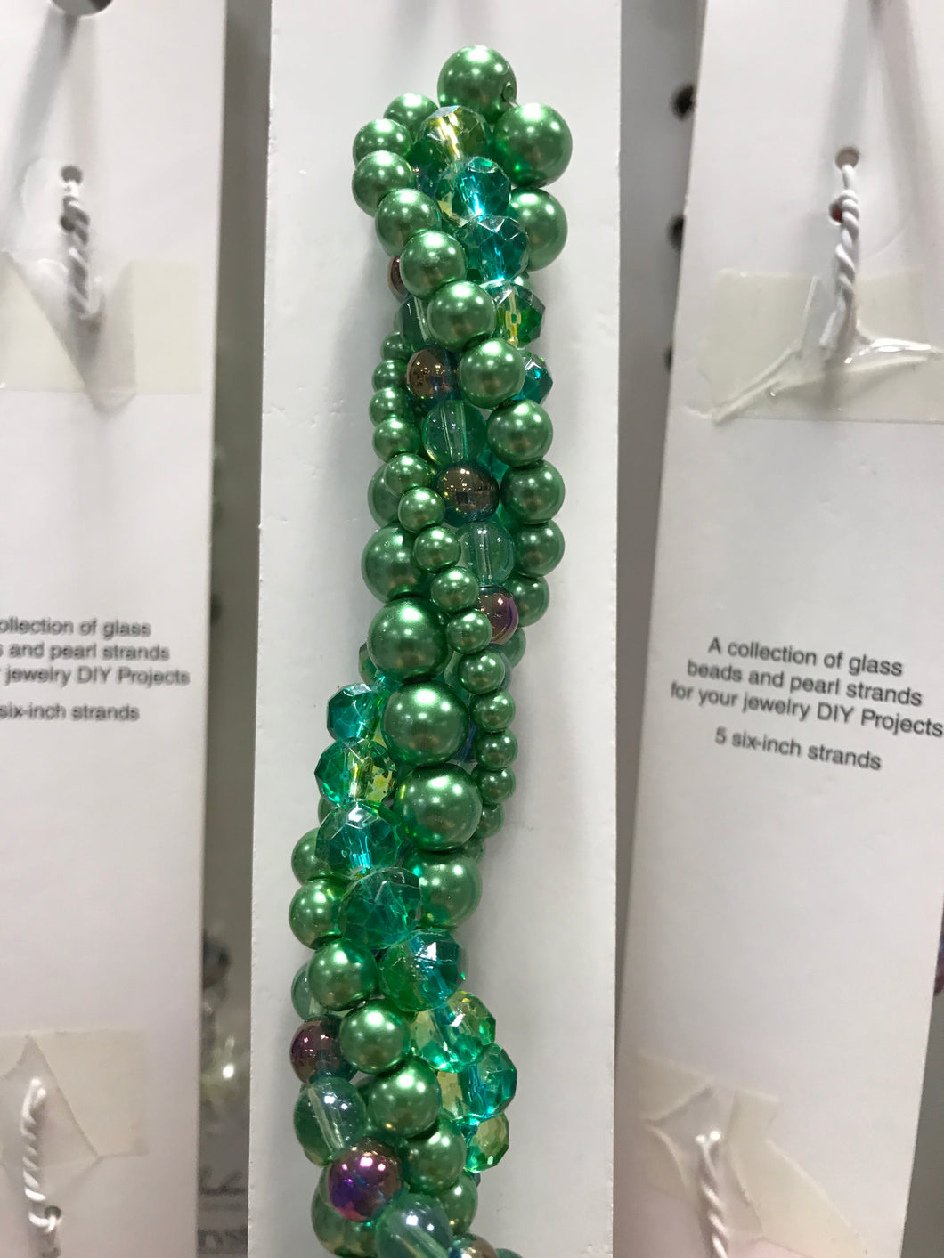 TWISTED CRYSTAL GREEN HYDRANGEA