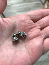 Load image into Gallery viewer, 304 STAINLESS MAGNETIC CLASP
