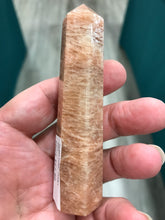 Load image into Gallery viewer, SUNSTONE POINT
