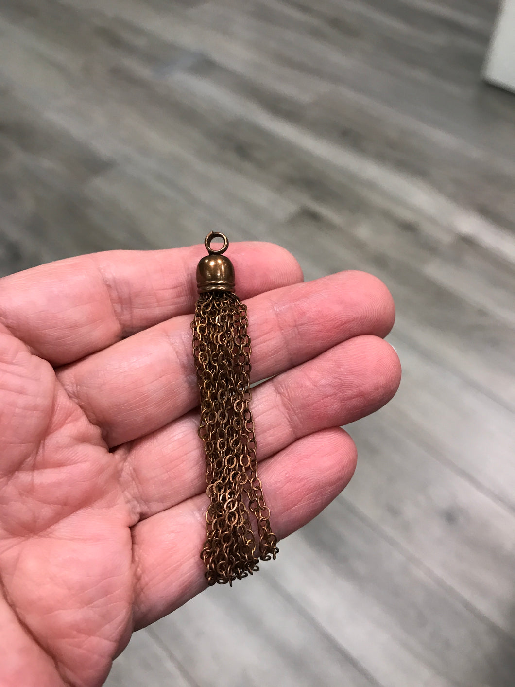 CHAIN TASSEL