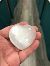 Load image into Gallery viewer, SELENITE HEART
