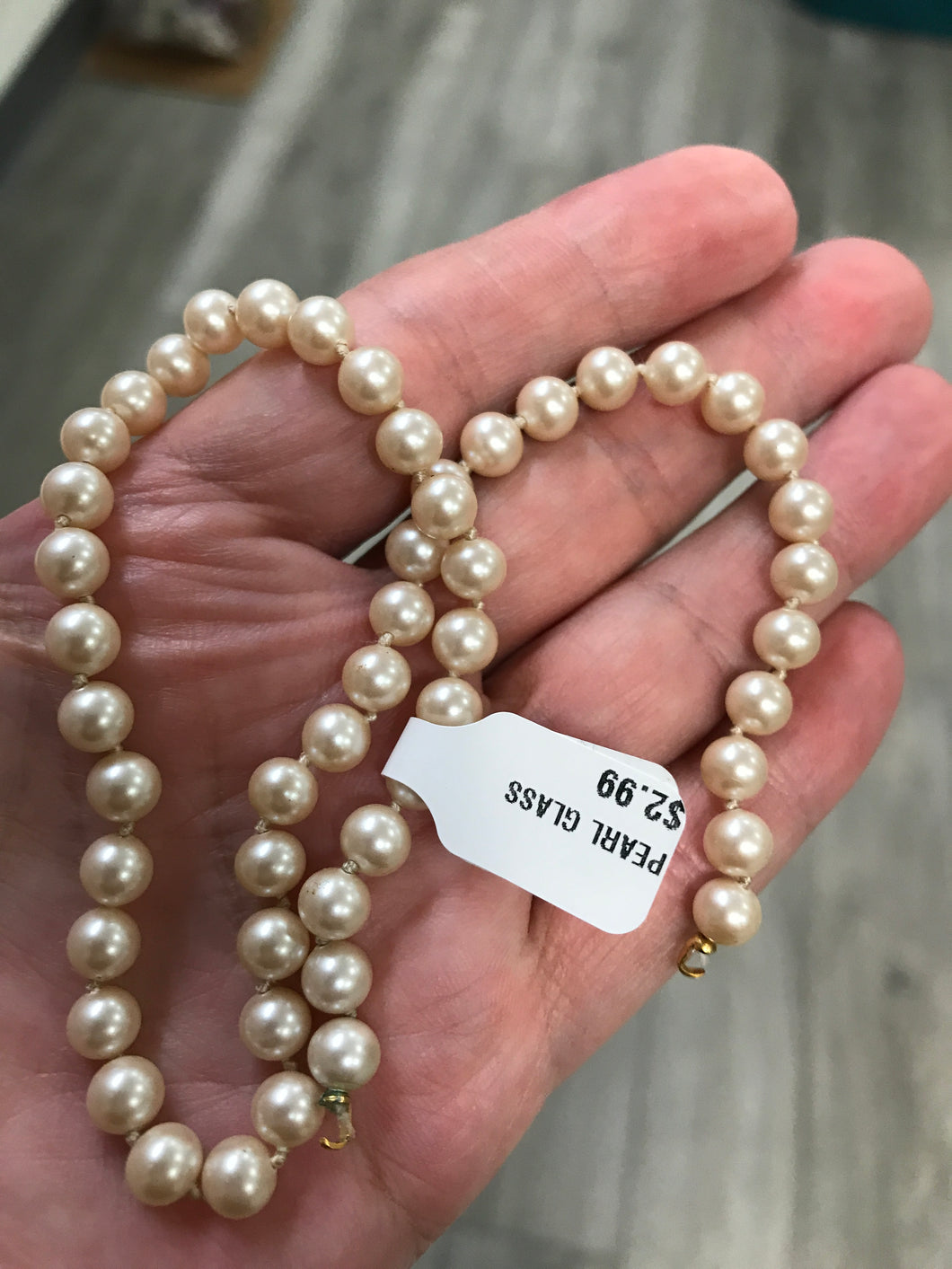 PEARL GLASS IVORY