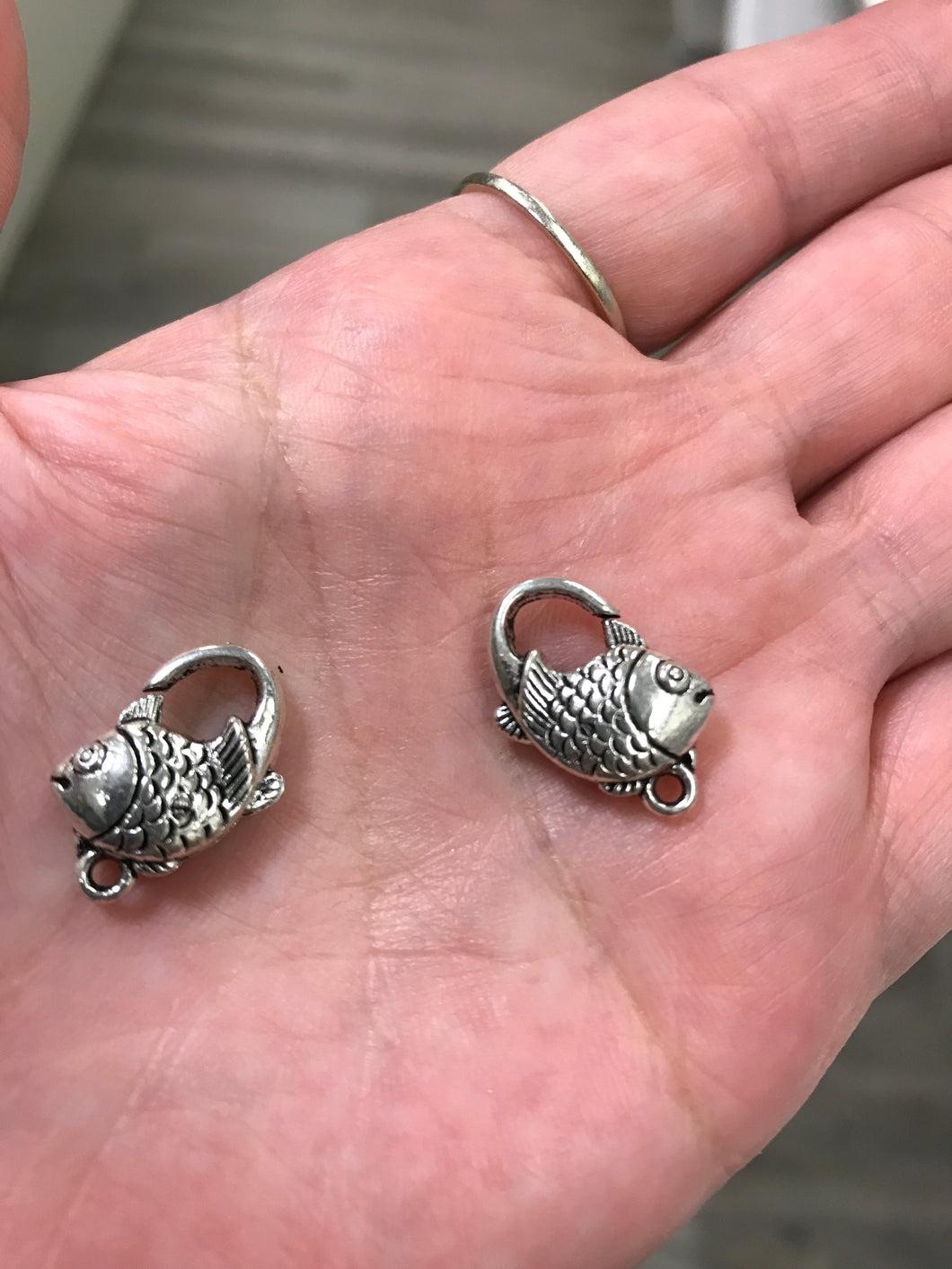 FISH LOBSTER CLASP