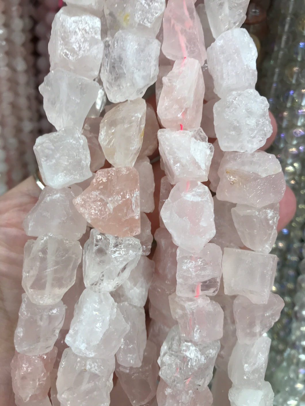 RAW ROSE QUARTZ NUGGETS 11-25X11-30MM