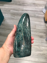 Load image into Gallery viewer, APATITE FREEFORM
