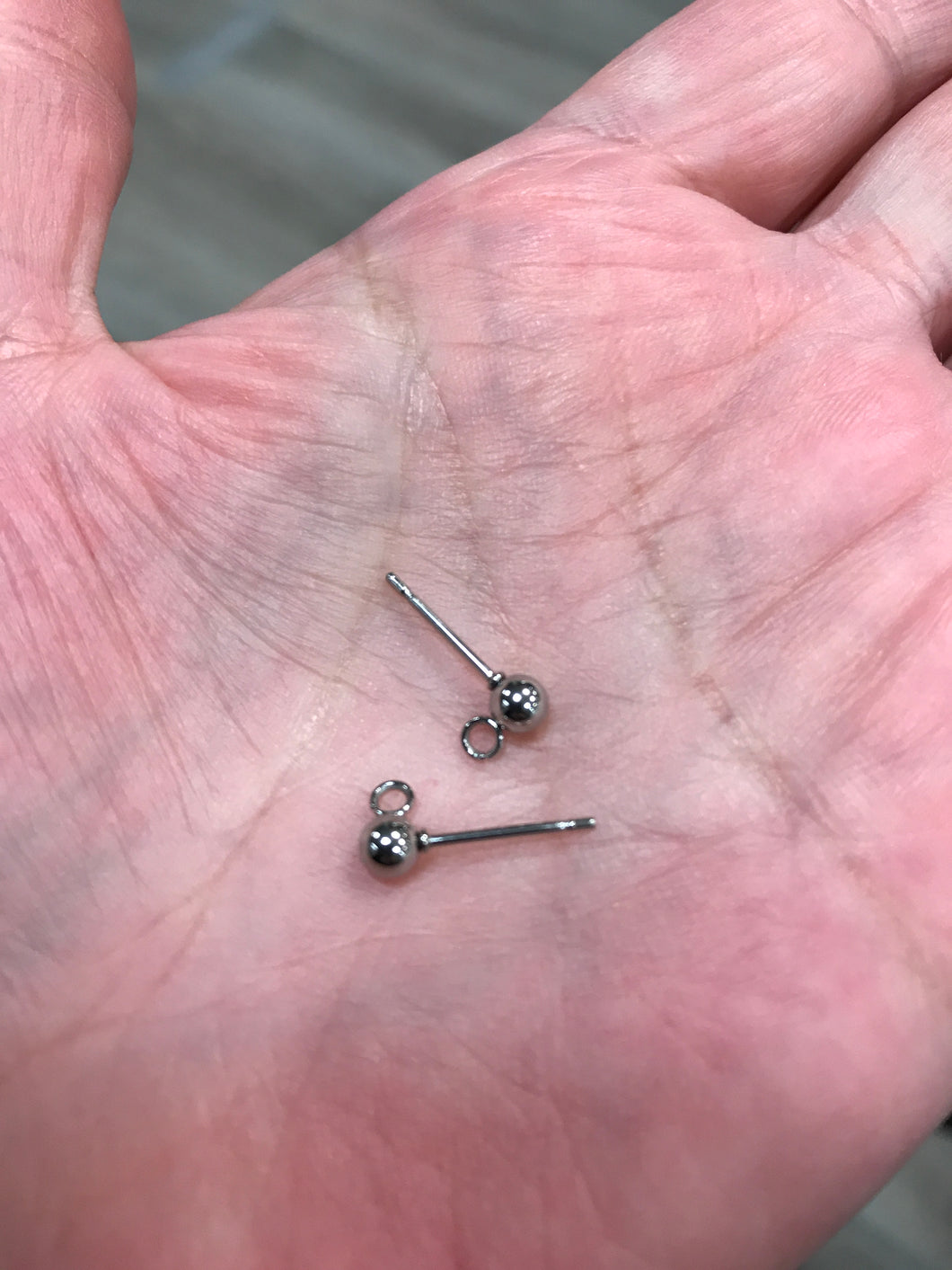 304 STAINLESS STUD EARRING /W LOOP
