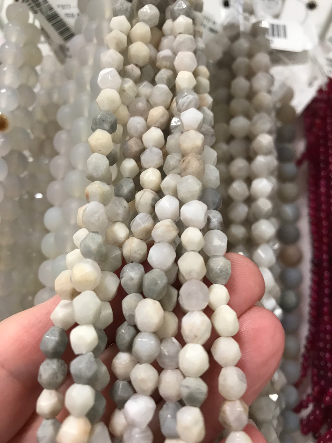 CRAZY AGATE 6MM FACETED