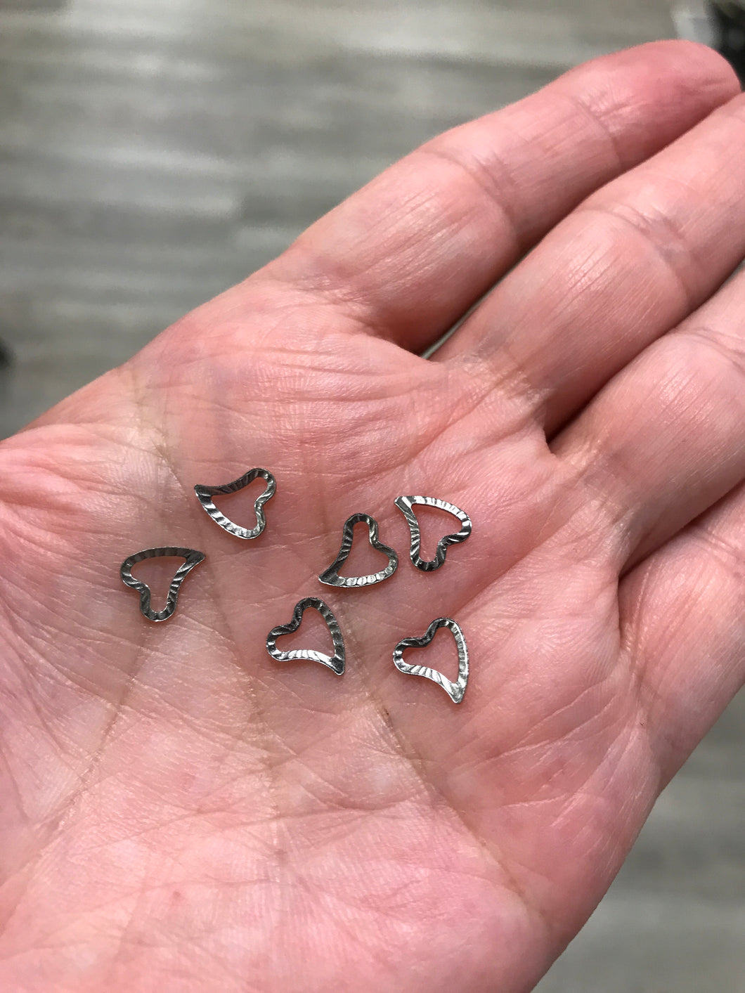304 STAINLESS STEEL OPEN HEART CHARM