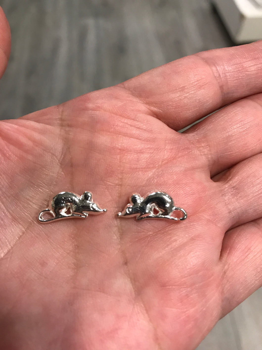 CHARM MOUSE