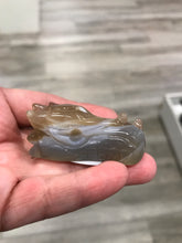 Load image into Gallery viewer, AGATE GEODE DRAGON HEAD
