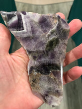 Load image into Gallery viewer, AMETHYST CHEVRON SLICE
