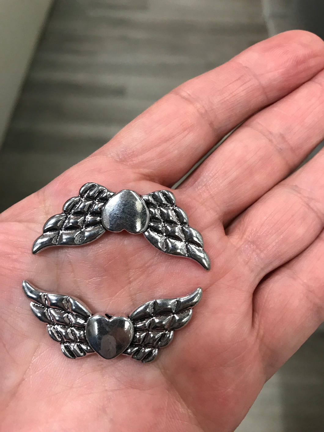 WING BEAD SPACER