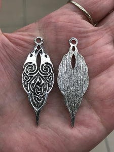 PENDANT CELTIC KNOT FEATHER