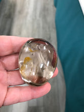 Load image into Gallery viewer, SMOKY QUARTZ GALLET/PALM STONE
