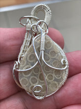Load image into Gallery viewer, CORAL FOSSIL STONE PENDANT
