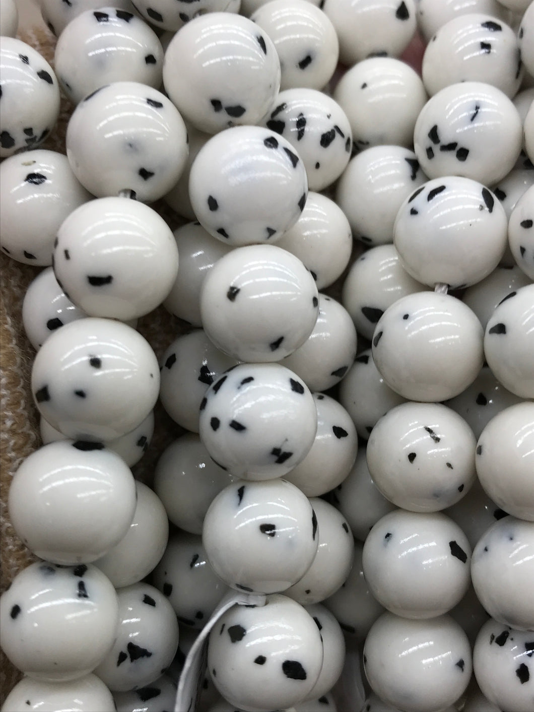 DALMATION JADE 10MM