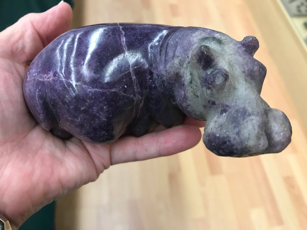 LEPIDOLITE HIPPO