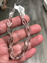 Load image into Gallery viewer, GLOW IN THE DARK TWIST BEAD 16X6MM
