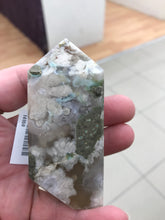 Load image into Gallery viewer, FLOWER AGATE POINT

