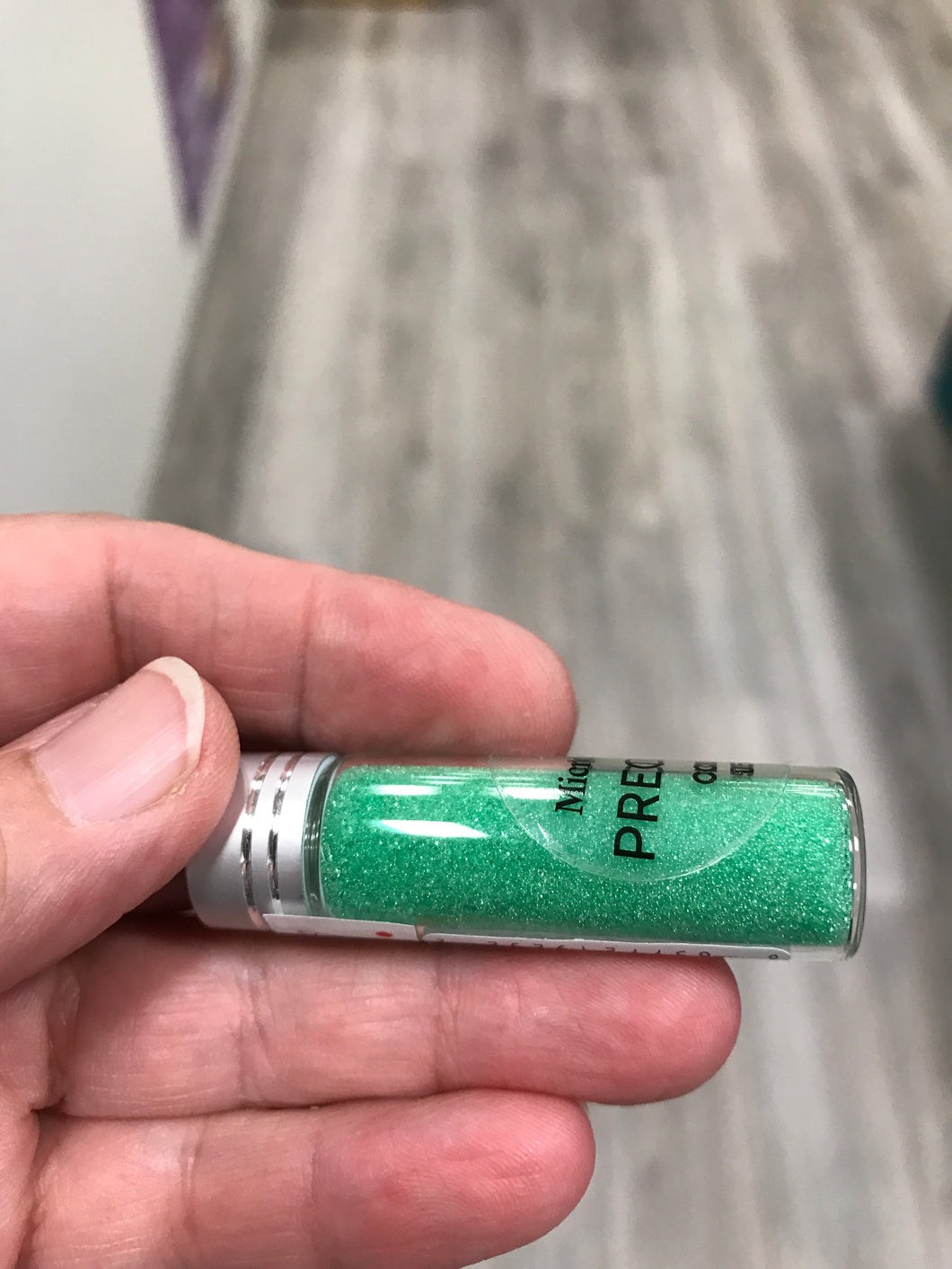 GLASS MICROBEADS GREEN