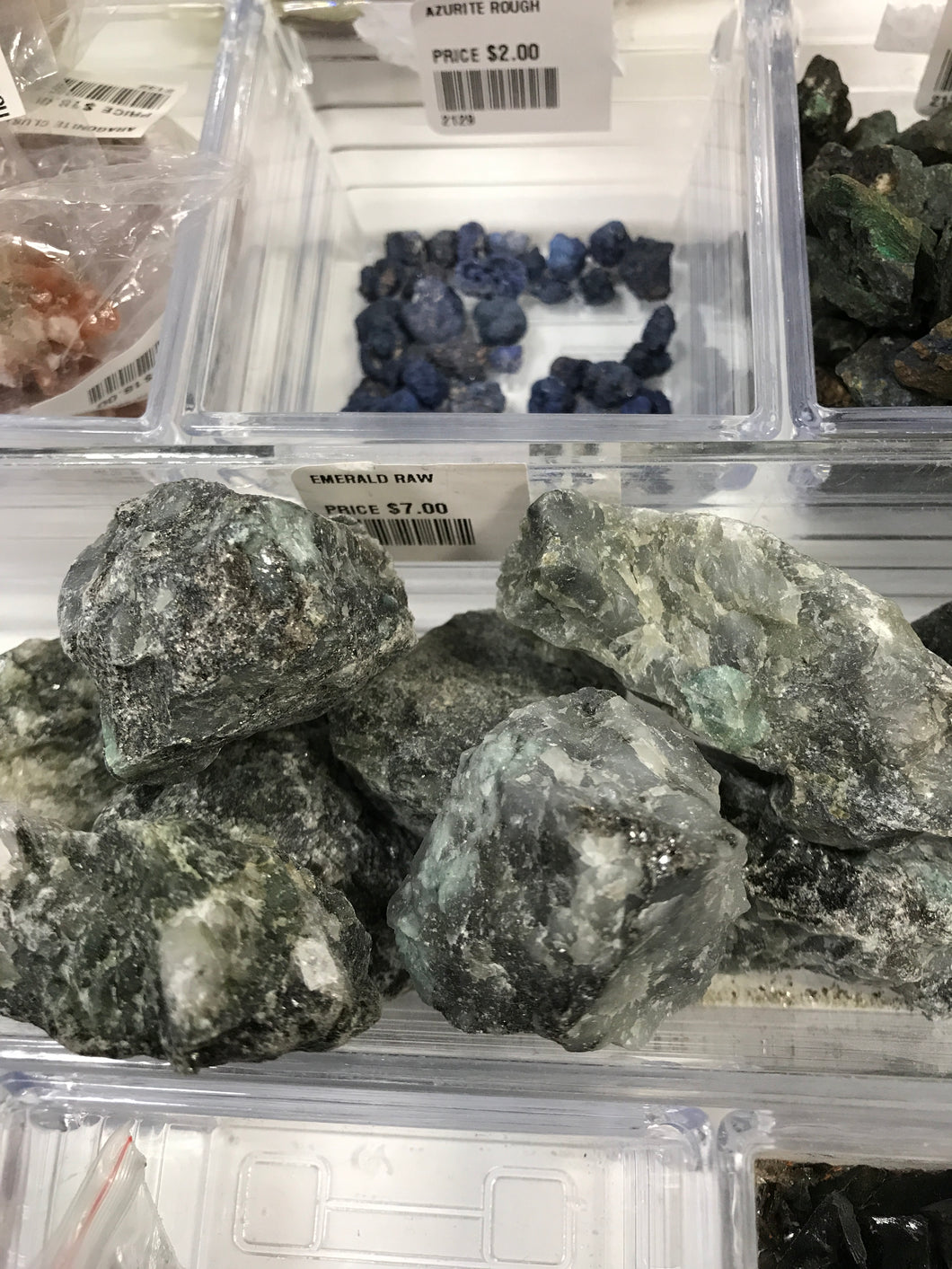 EMERALD RAW