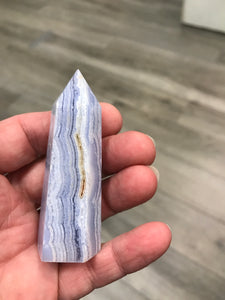 BLUE LACE AGATE POINT