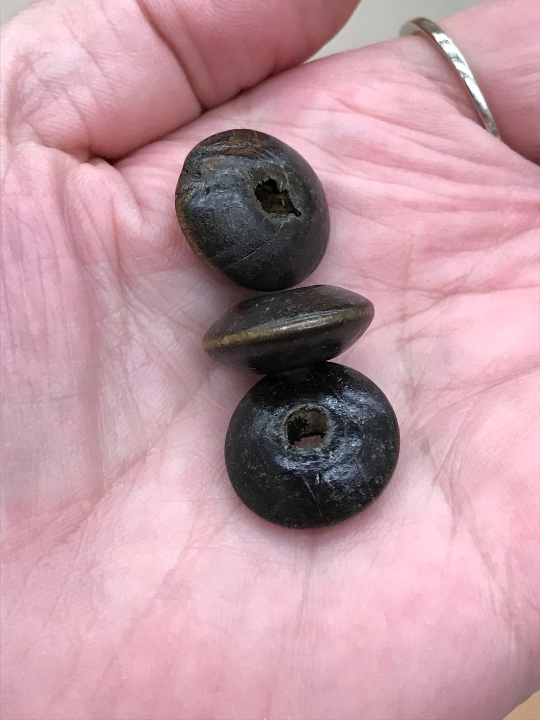 WOOD DISC BEAD