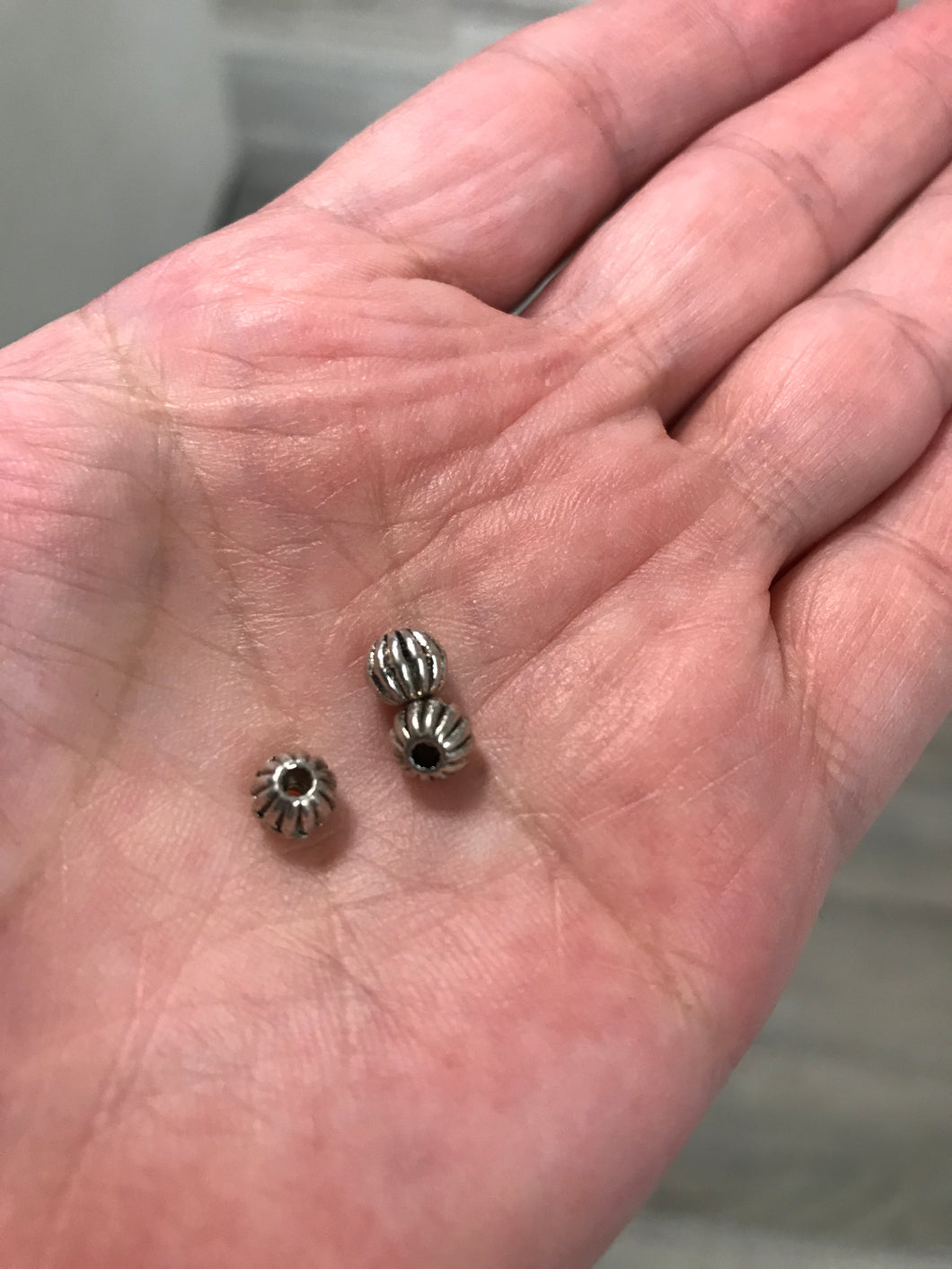 ROUND SPACER