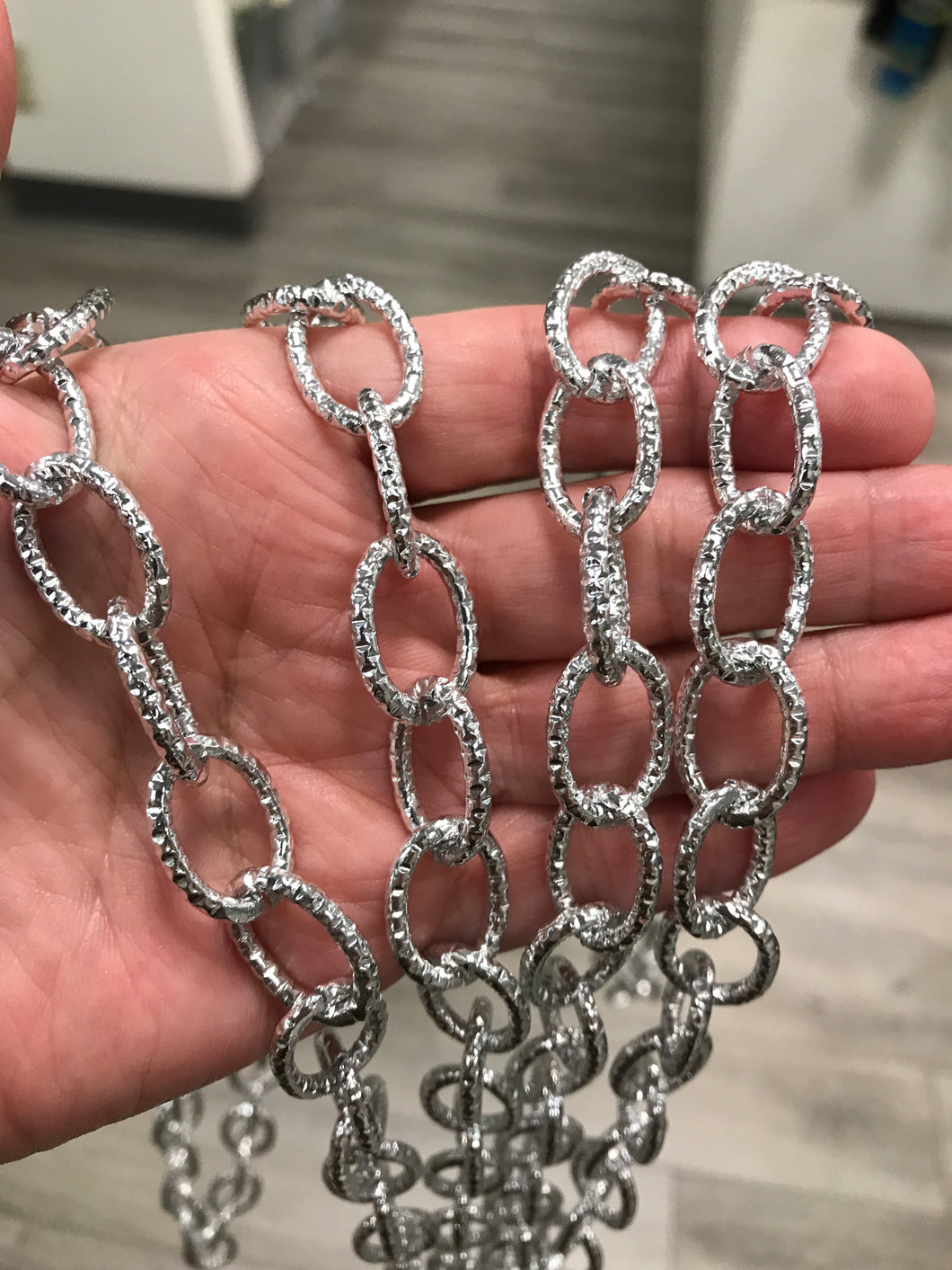 ALUMINUM CROSS CHAIN