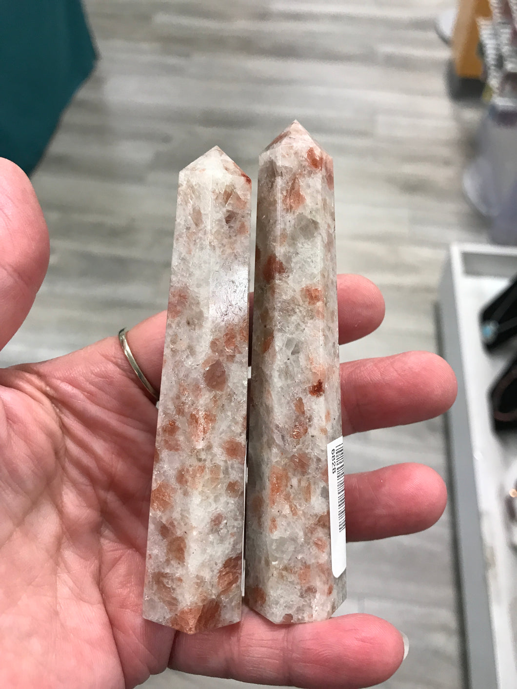 PEACH MOONSTONE POINT