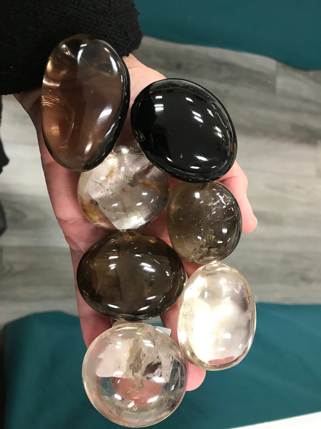 SMOKY QUARTZ GALLET/PALM STONE