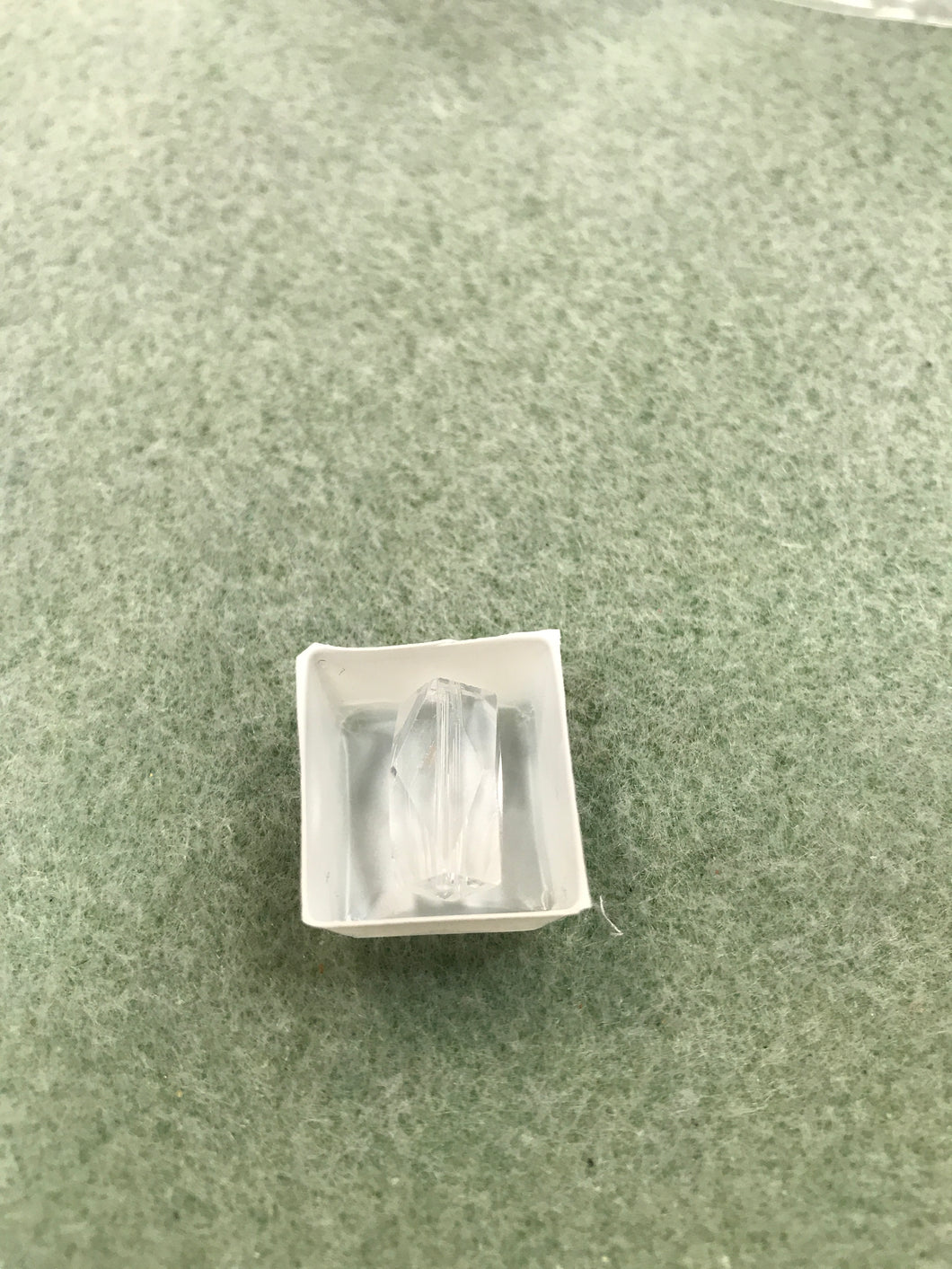 AUSTRIAN CRYSTAL BEAD