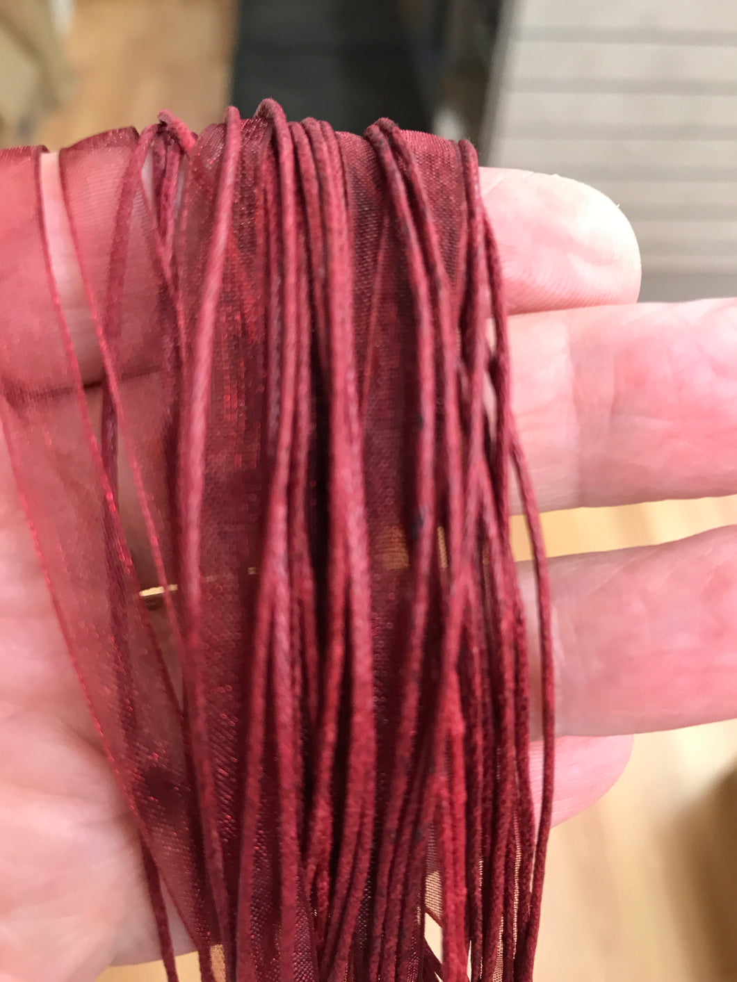 RIBBON/COTTON NECKLACE