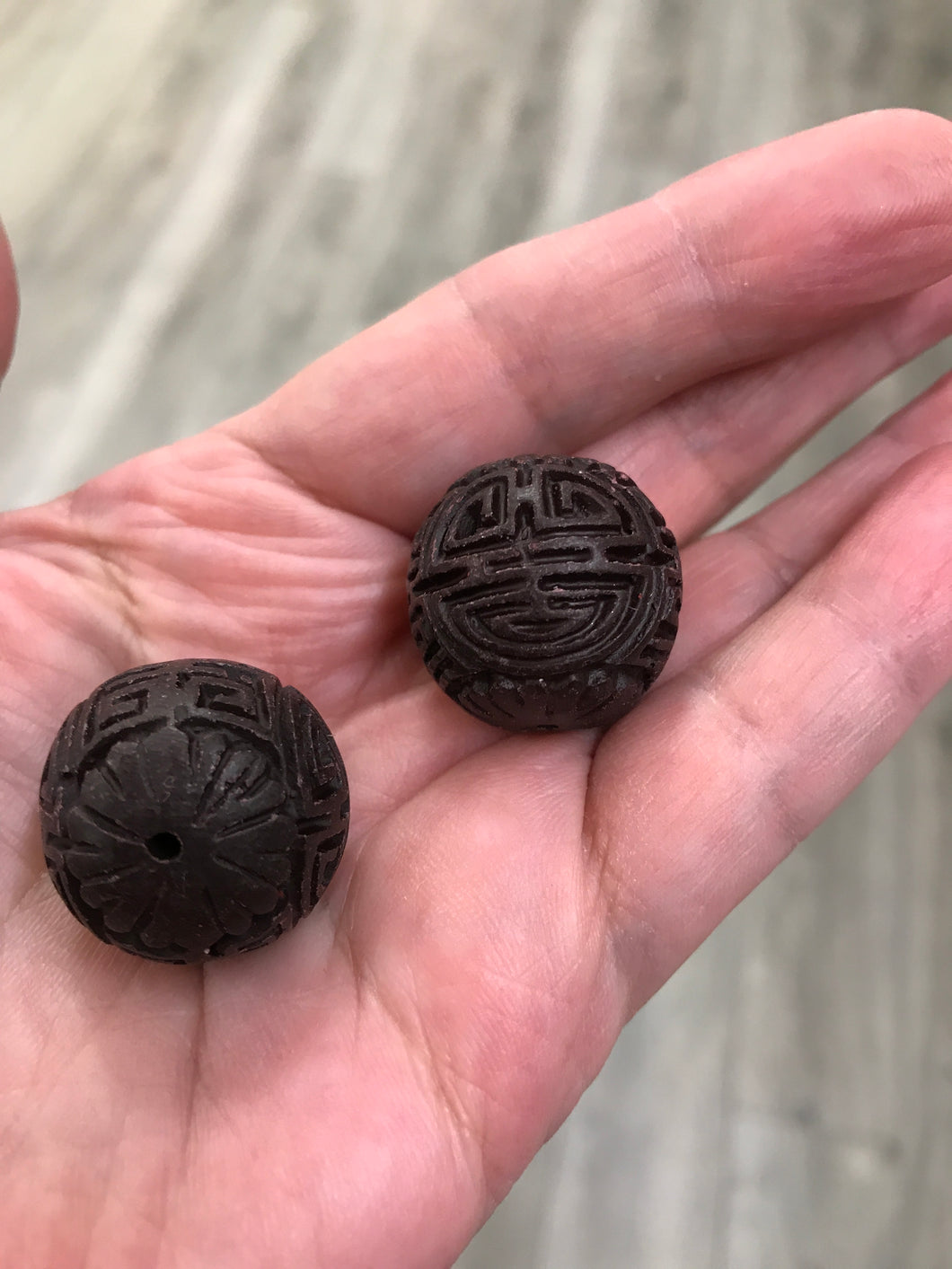 LAQUERED CARVED CINNABAR