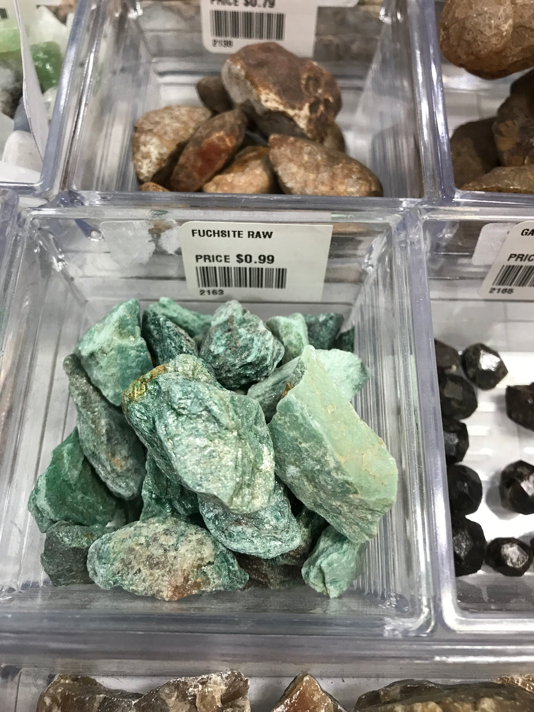FUCHSITE RAW
