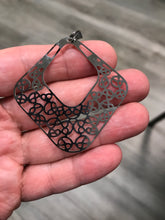 Load image into Gallery viewer, 304 STAINLESS RHOMBUS PENDANT
