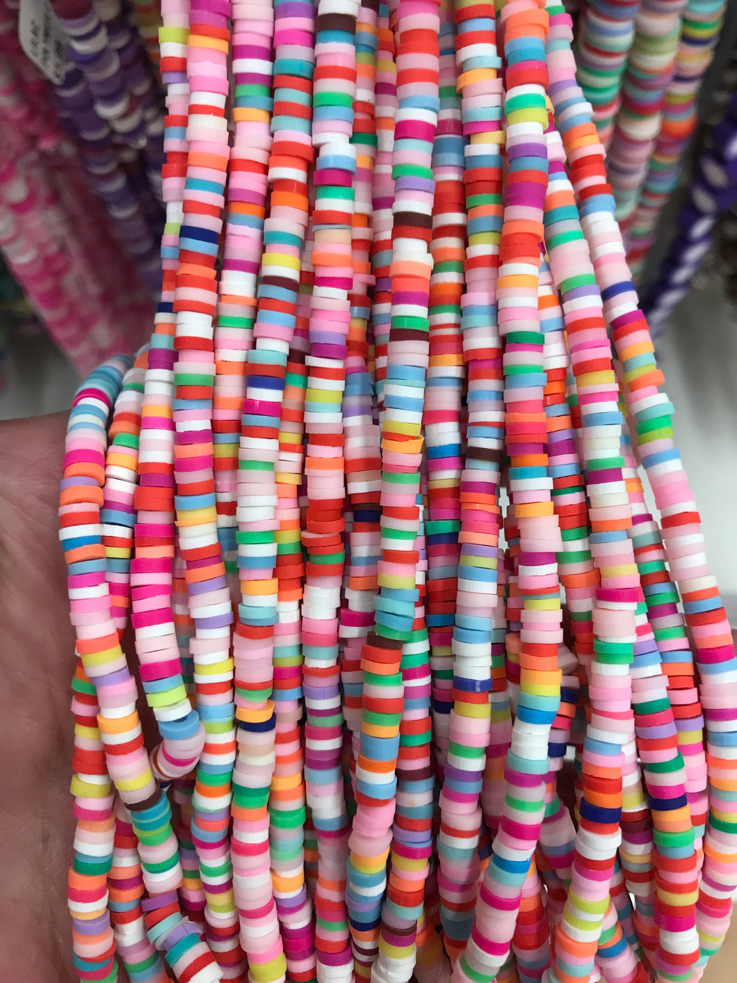 POLYMER CLAY BEAD 4x1-1.5MM