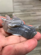 Load image into Gallery viewer, AGATE GEODE DRAGON HEAD
