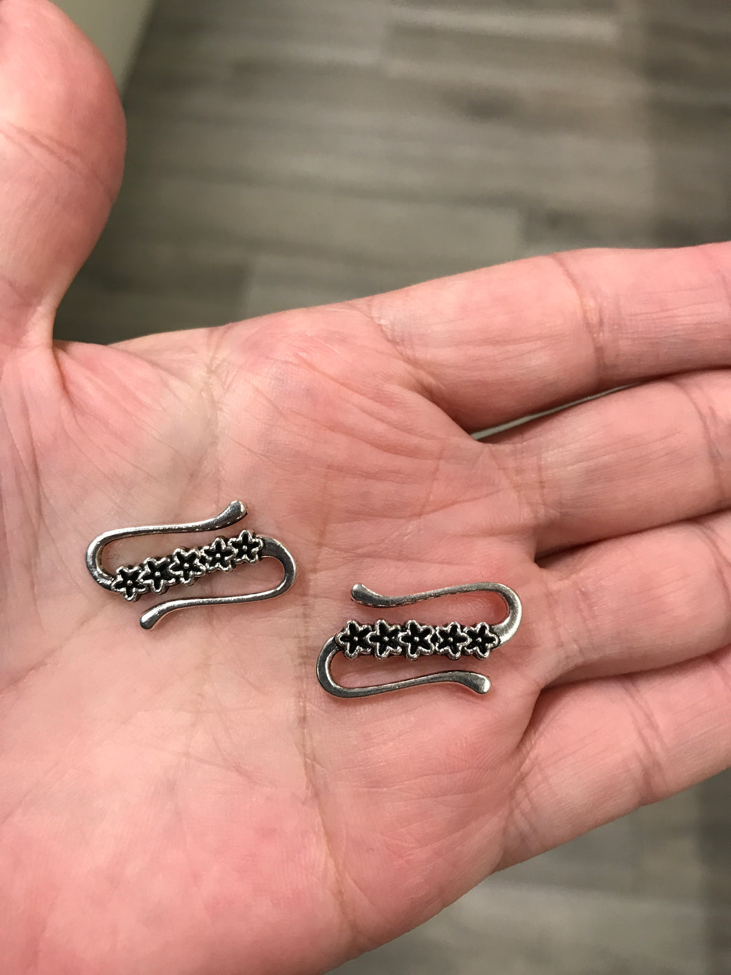S-HOOK CLASP
