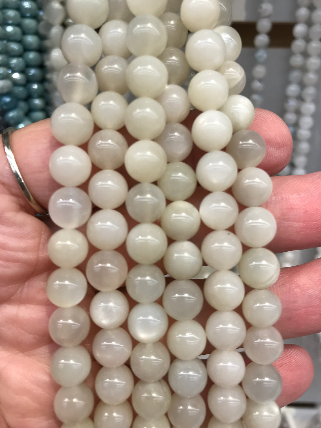 MOONSTONE 8MM